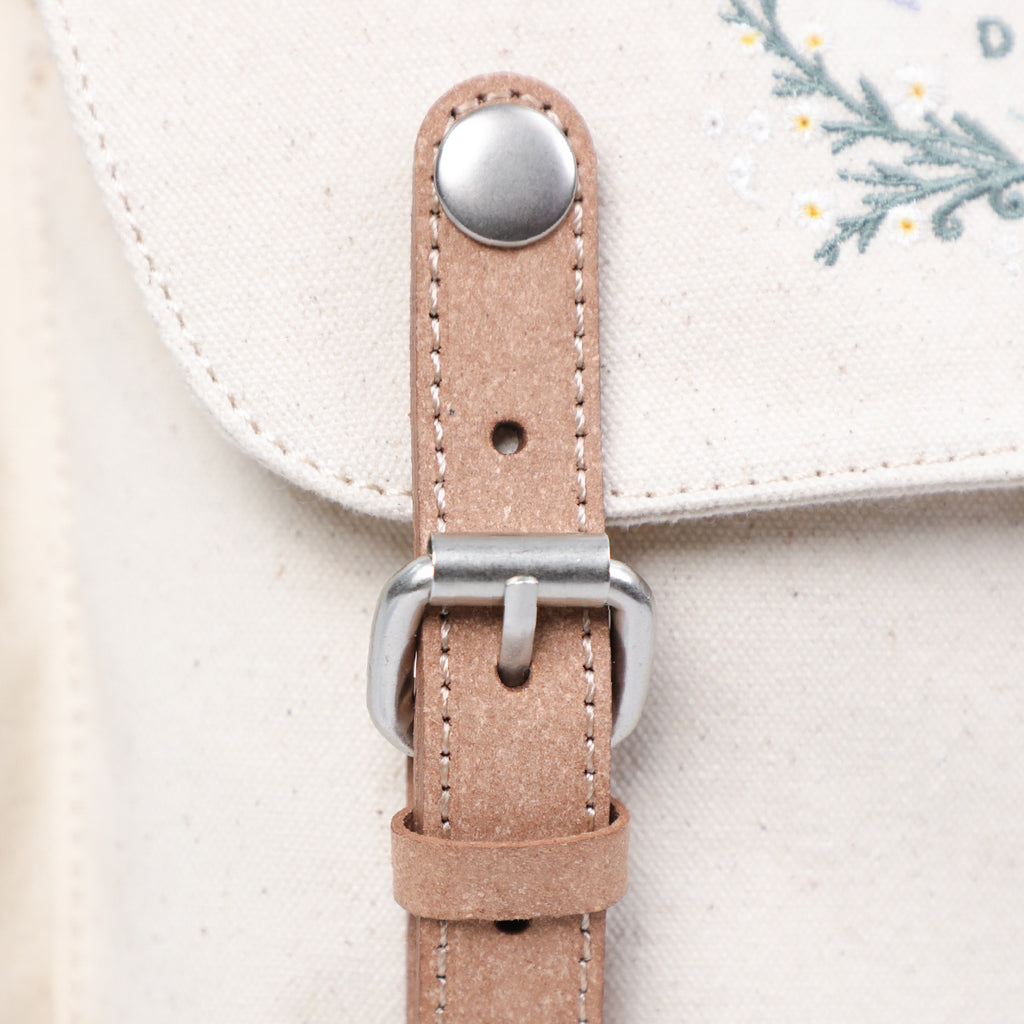 Macaroon Large Sweetened Fantasy Series - Beige