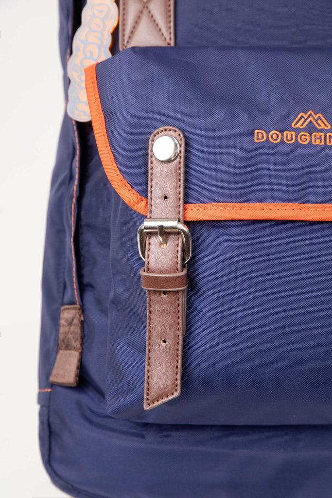 Macaroon Large You-Niverse Series - White