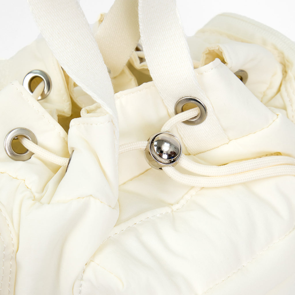 Pyramid Tiny Beyond The Horizon Series - Chalk