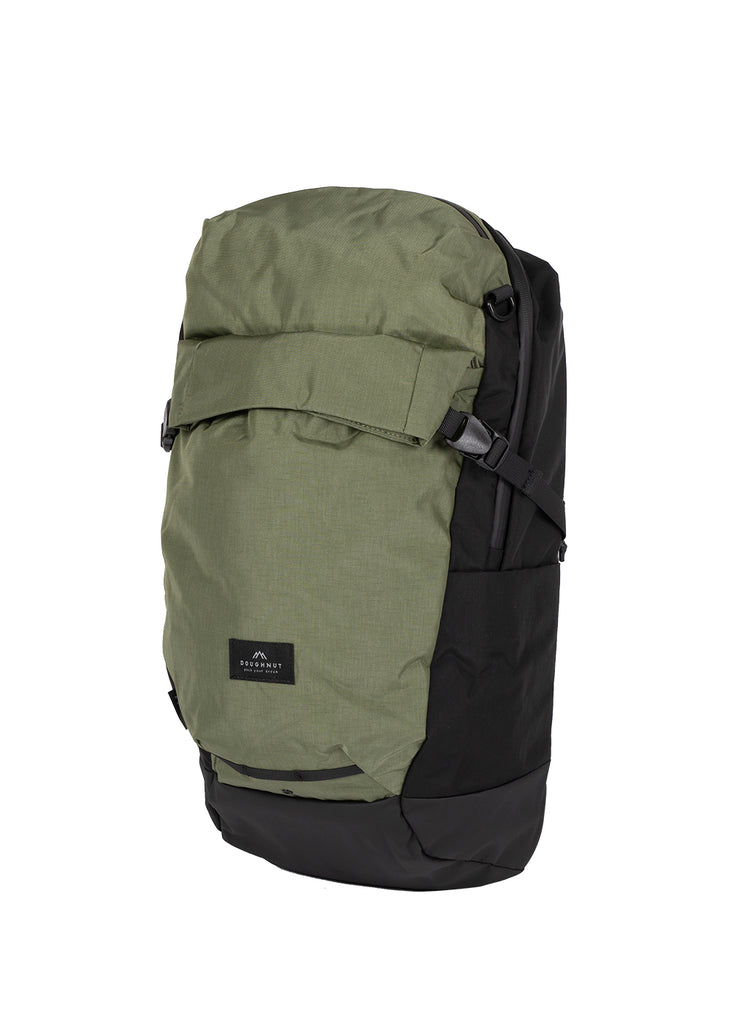 Astir Slate Green x Black